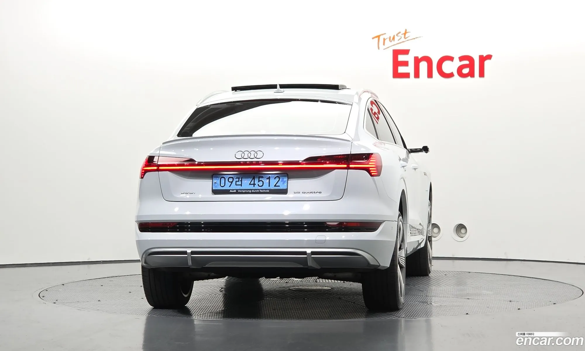 Audi e-tron 2022 — 20