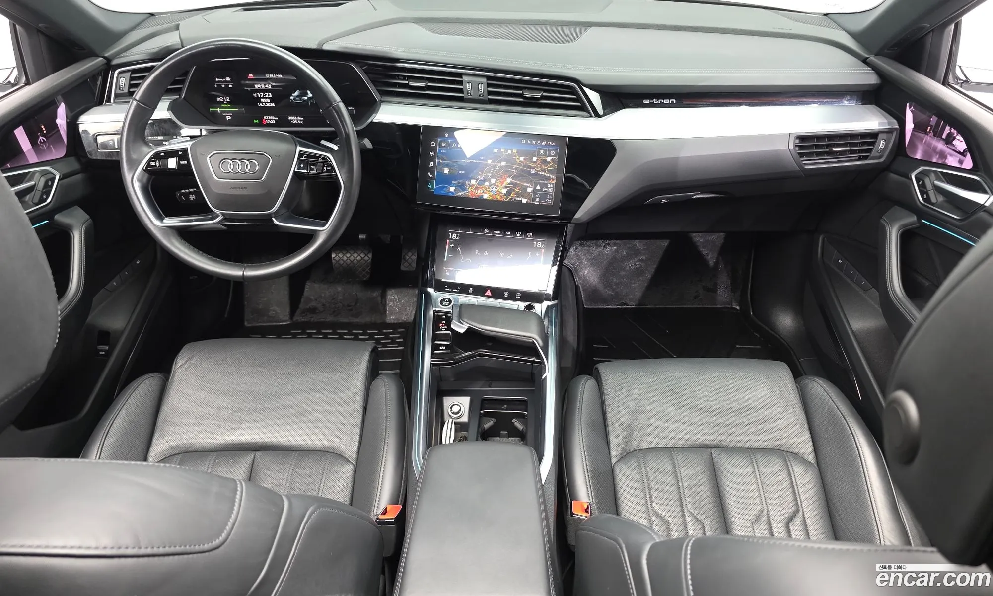 Audi e-tron 2022 — 24