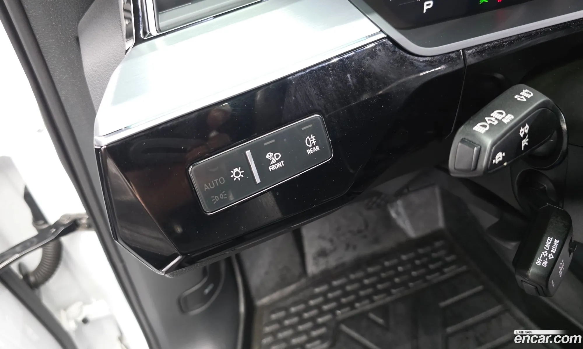 Audi e-tron 2022 — 19