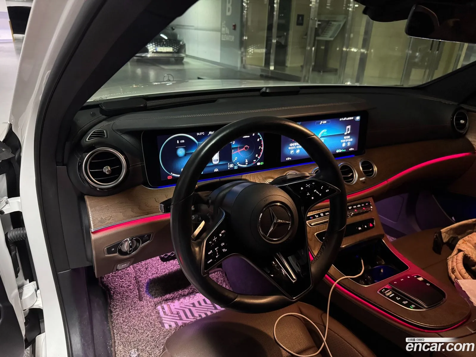 Mercedes-Benz E-Class W213 2021 — 12