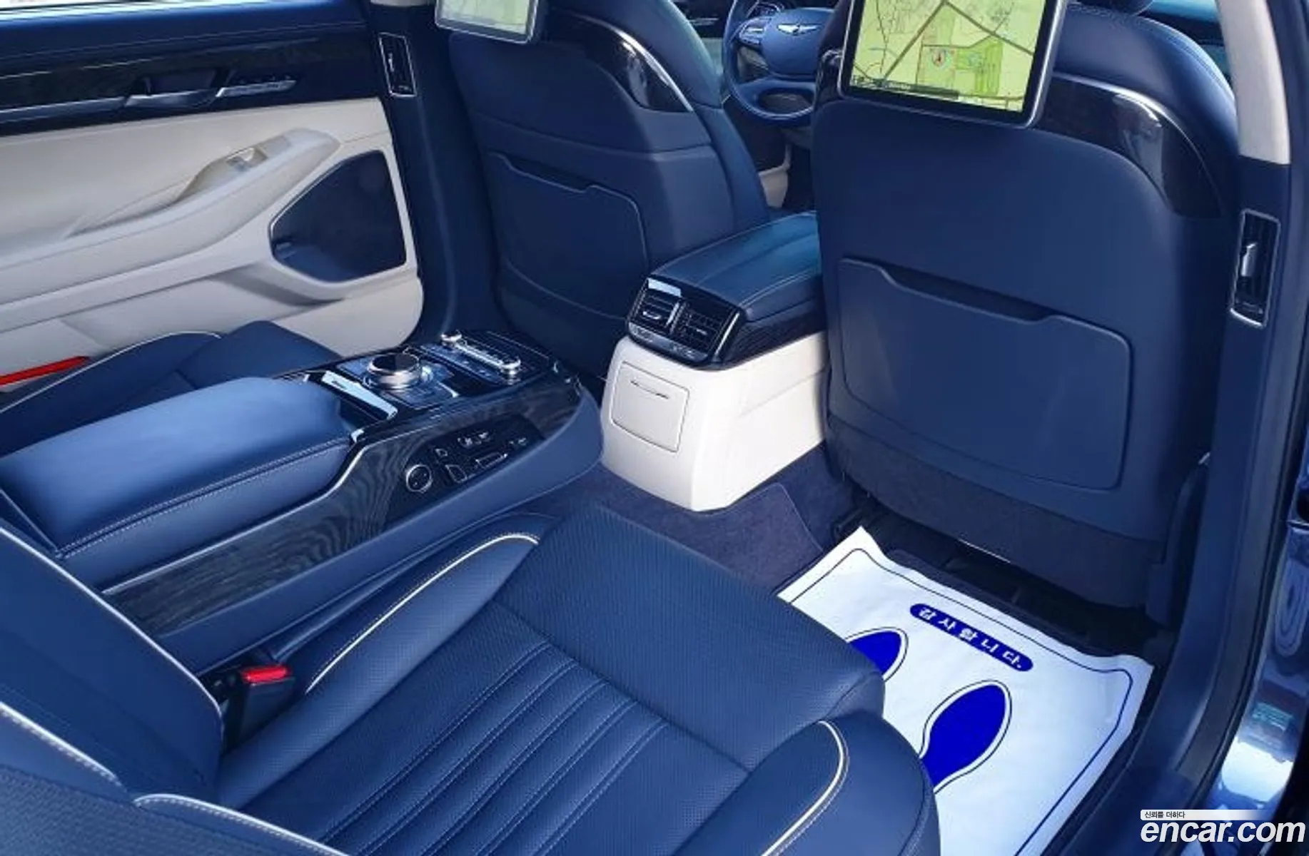 Genesis EQ900 2018 — 20