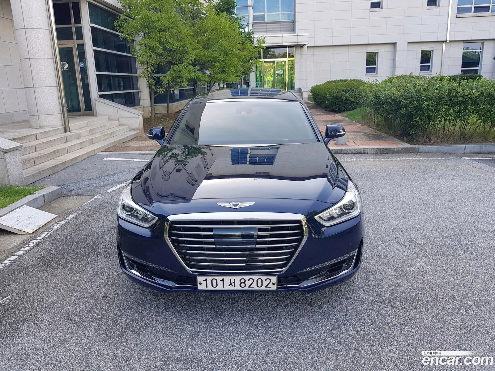 Genesis EQ900 2018 — 18