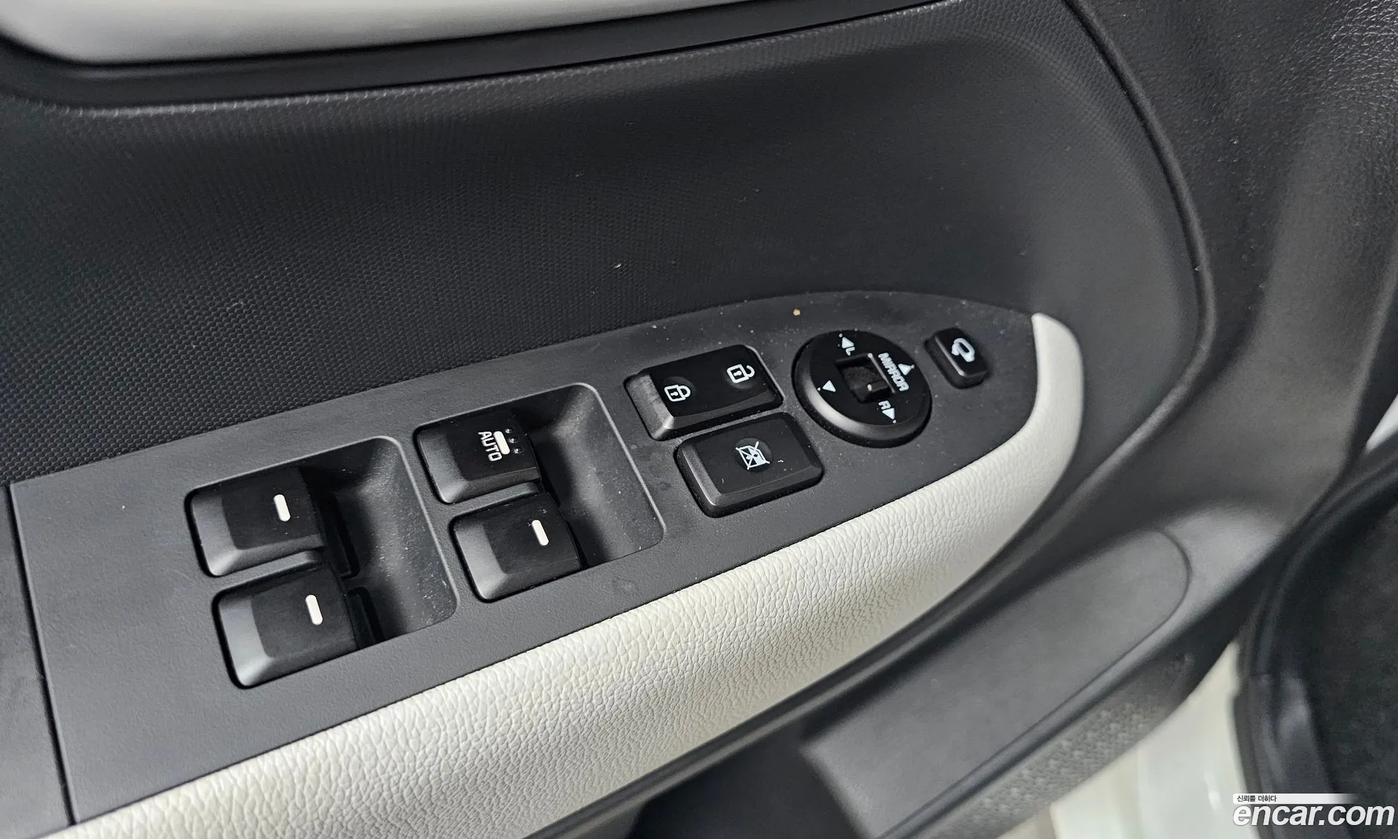Kia Kia Ray EV 2024 — 11