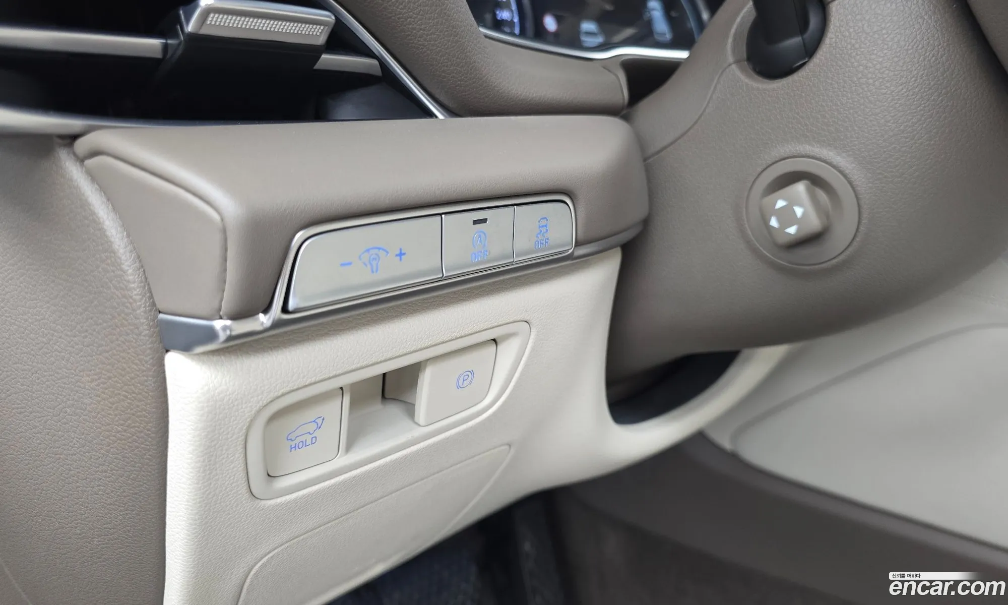 Genesis GV80 2021 — 26