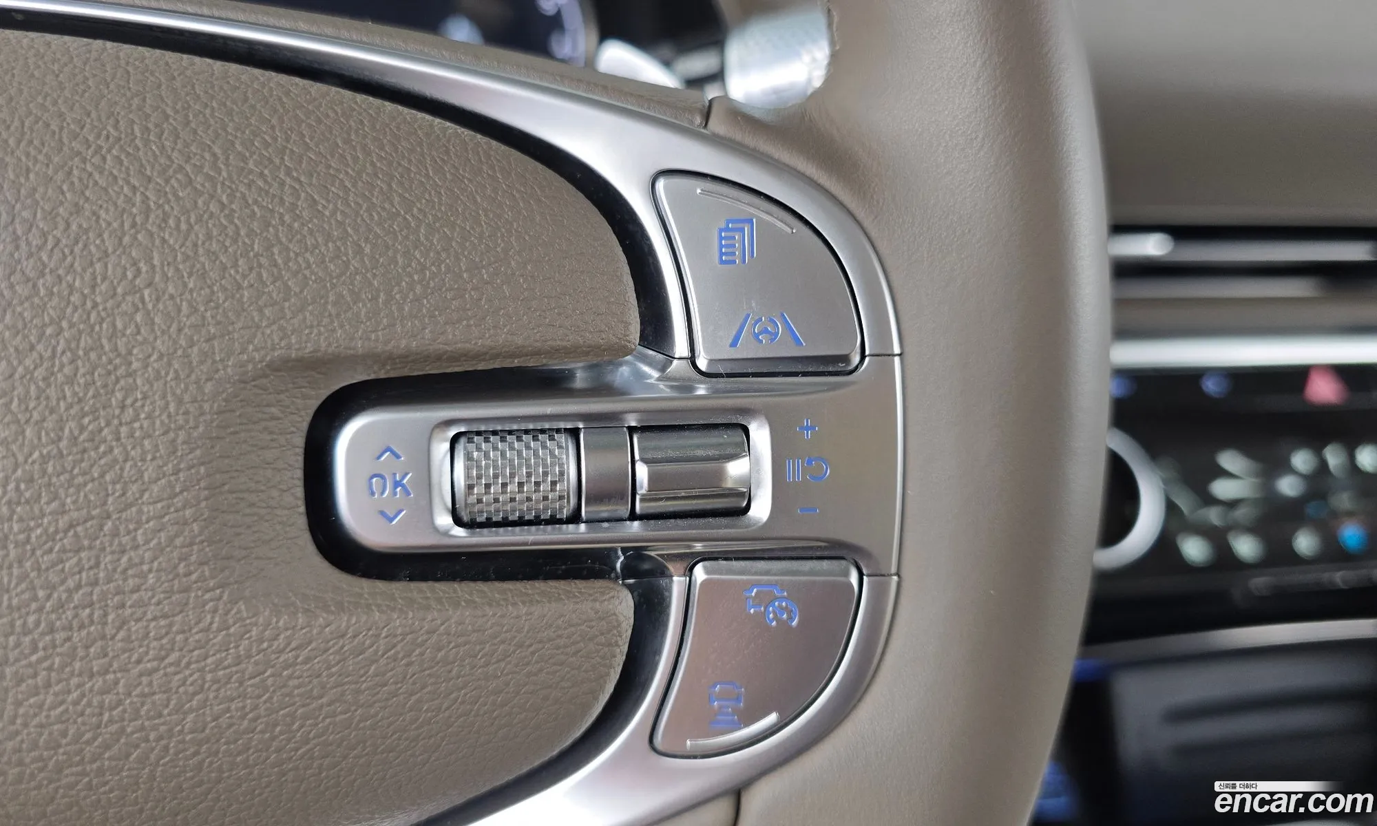 Genesis GV80 2021 — 38