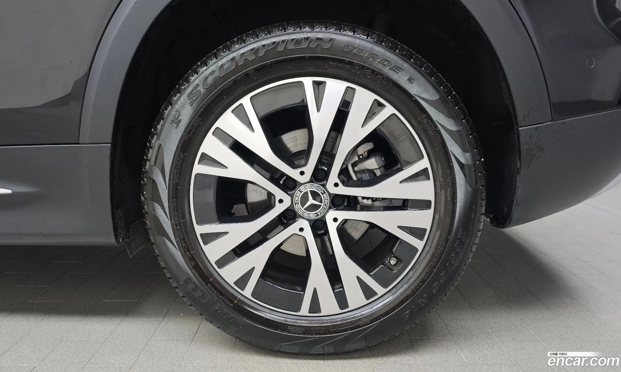 Mercedes-Benz GLB-Class X247 2024 — 24