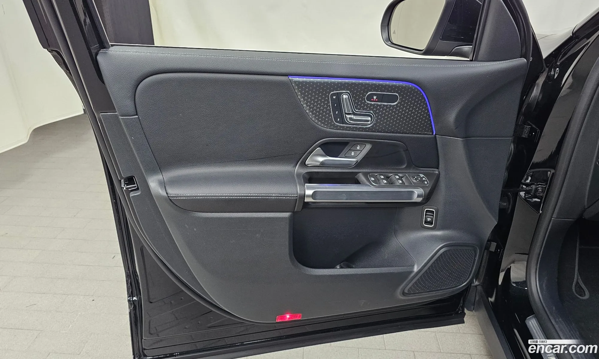 Mercedes-Benz GLB-Class X247 2024 — 11