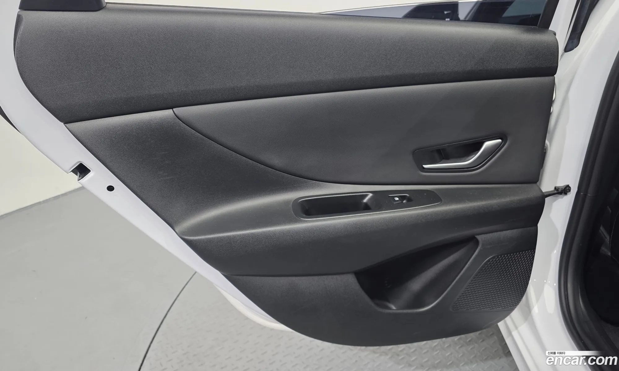 Hyundai Elantra 2021 — 4