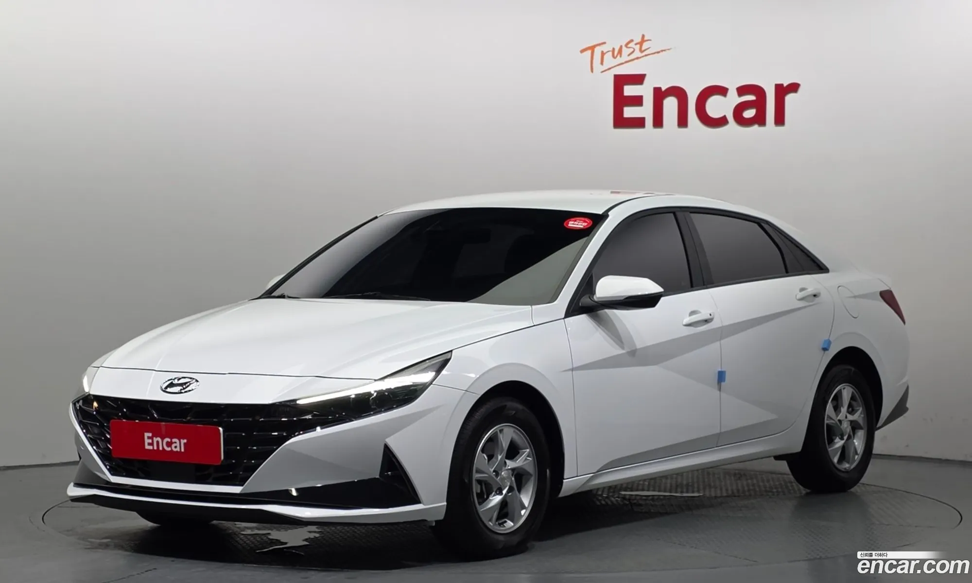 Hyundai Elantra 2021 — 30