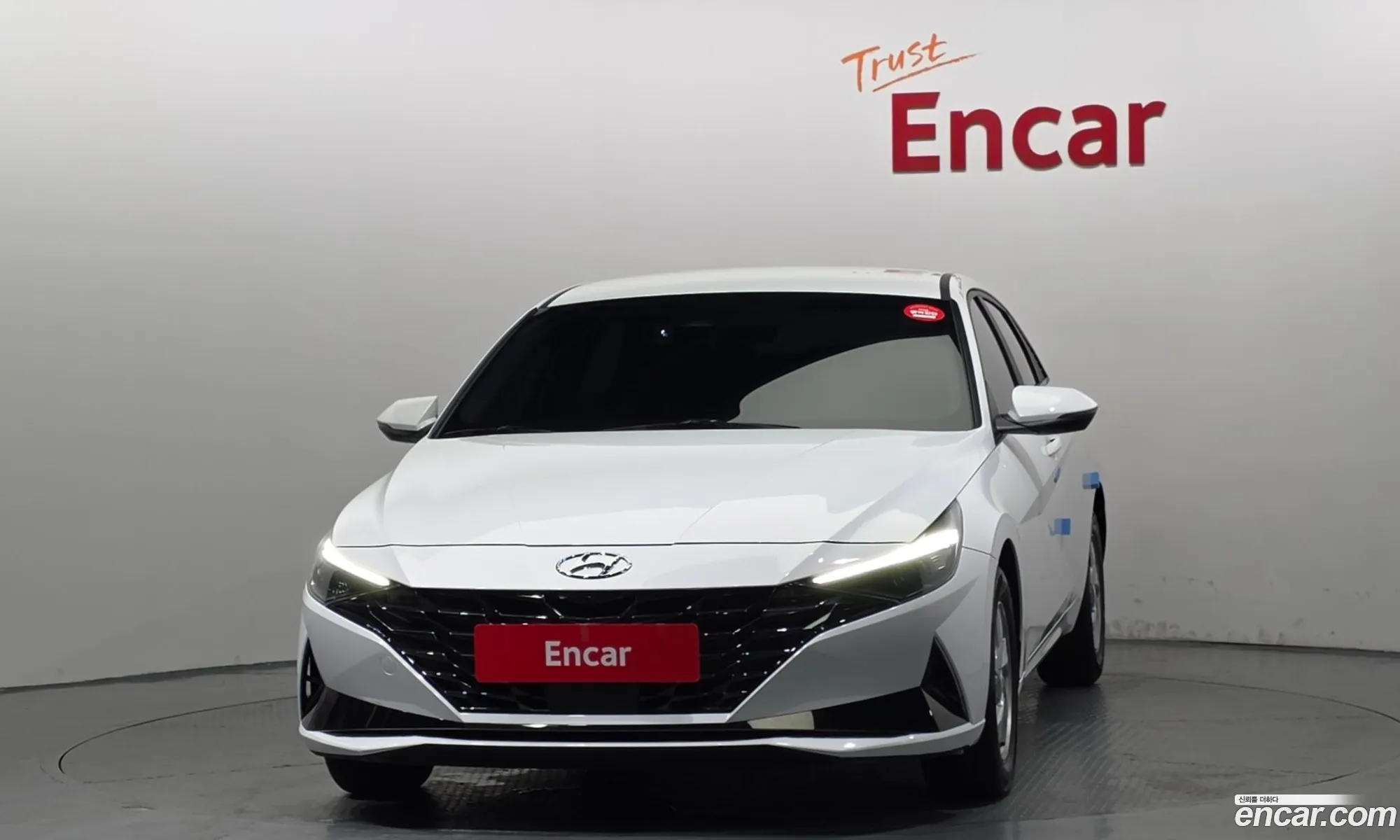 Hyundai Elantra 2021 — 25