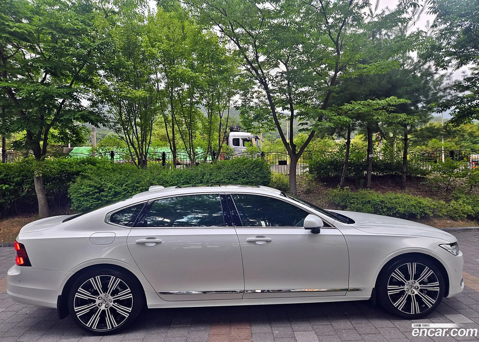Volvo S90 2025 — 11