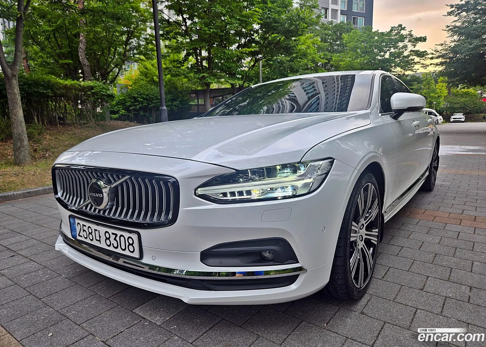 Volvo S90 2025 — 8