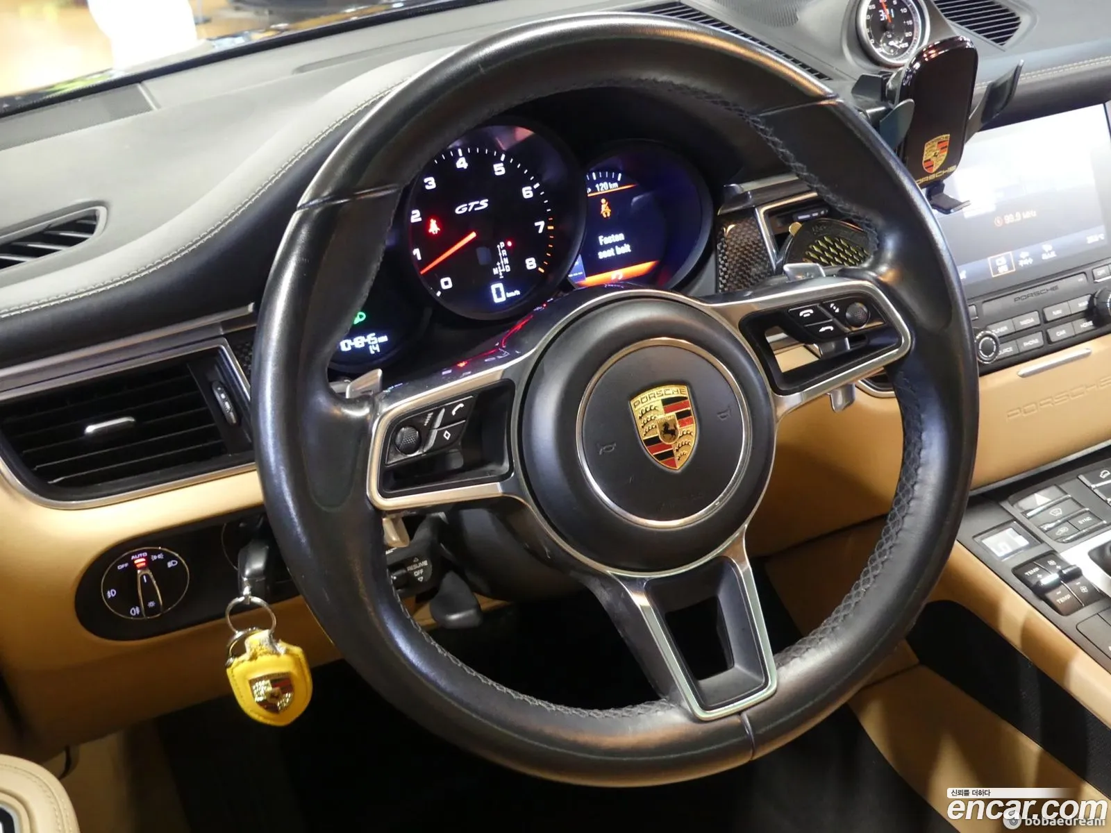 Porsche Macan 2018 — 13