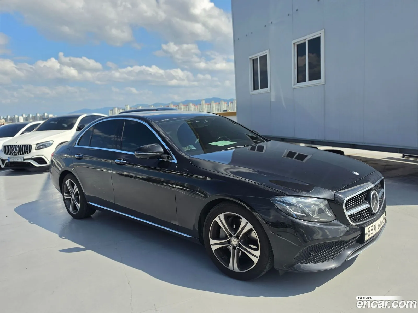 Mercedes-Benz E-Class W213 2017 — 10