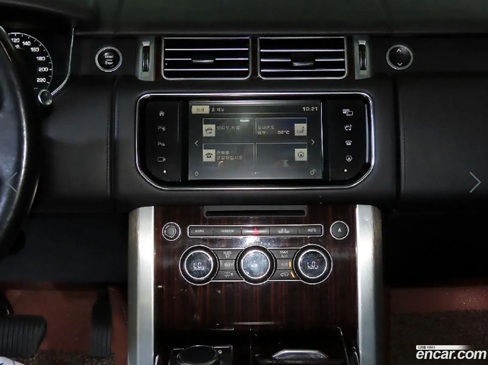 Land Rover Range Rover 2015 — 15