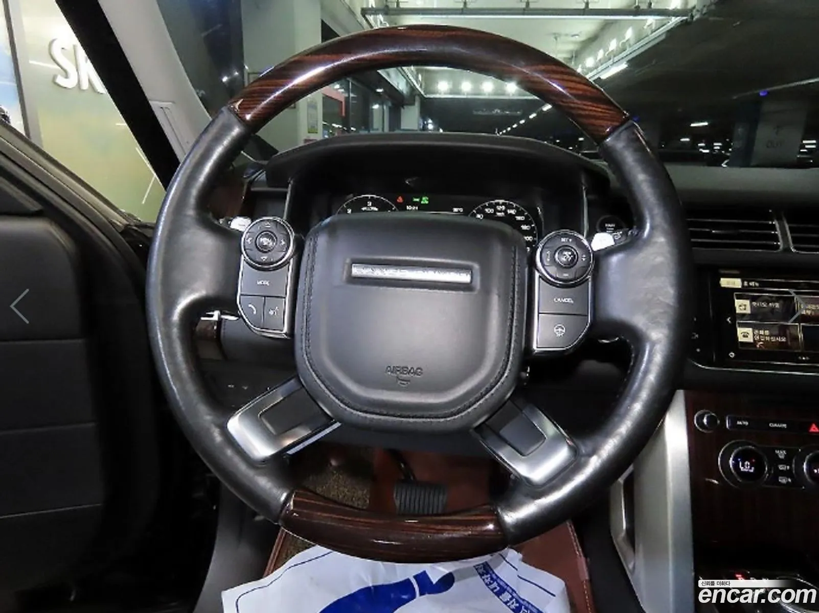 Land Rover Range Rover 2015 — 14