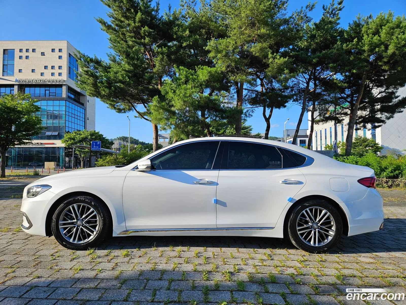 Hyundai Grandeur IG 2017 — 2
