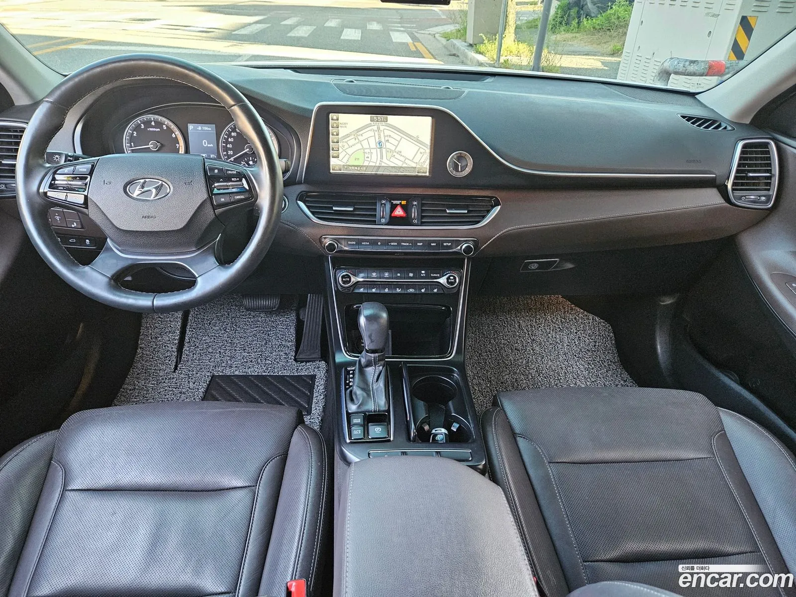 Hyundai Grandeur IG 2017 — 11