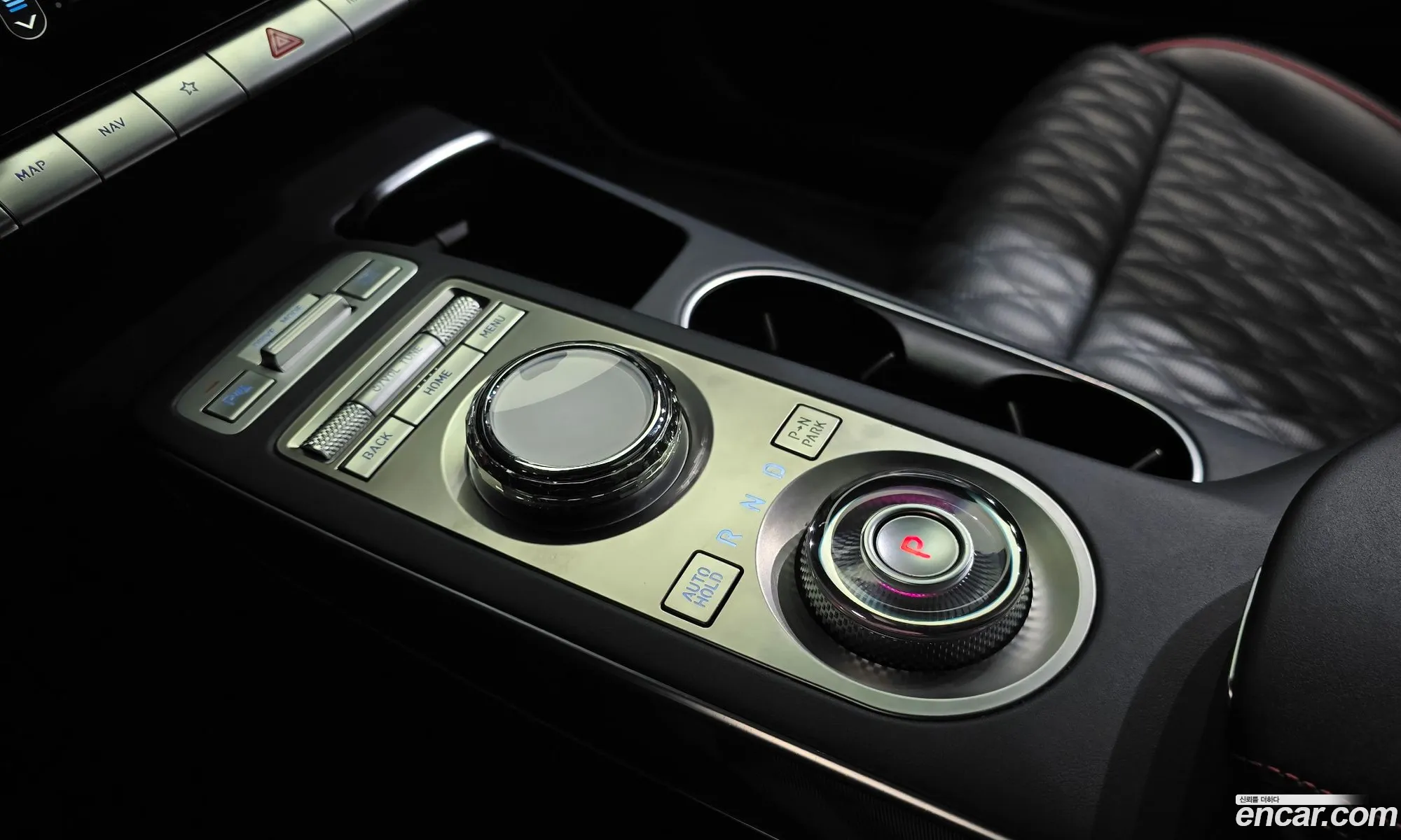 Genesis GV70 2021 — 4