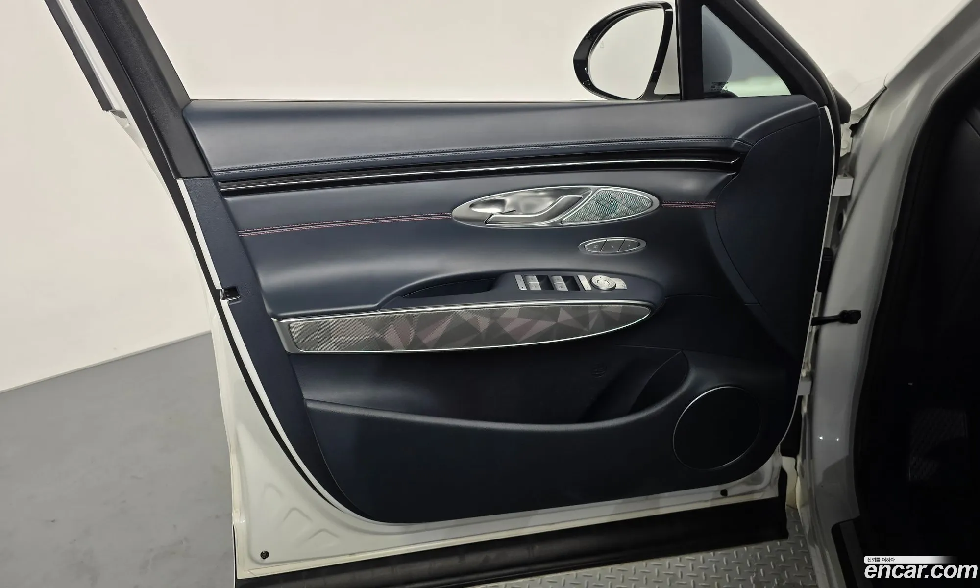 Genesis GV70 2021 — 20