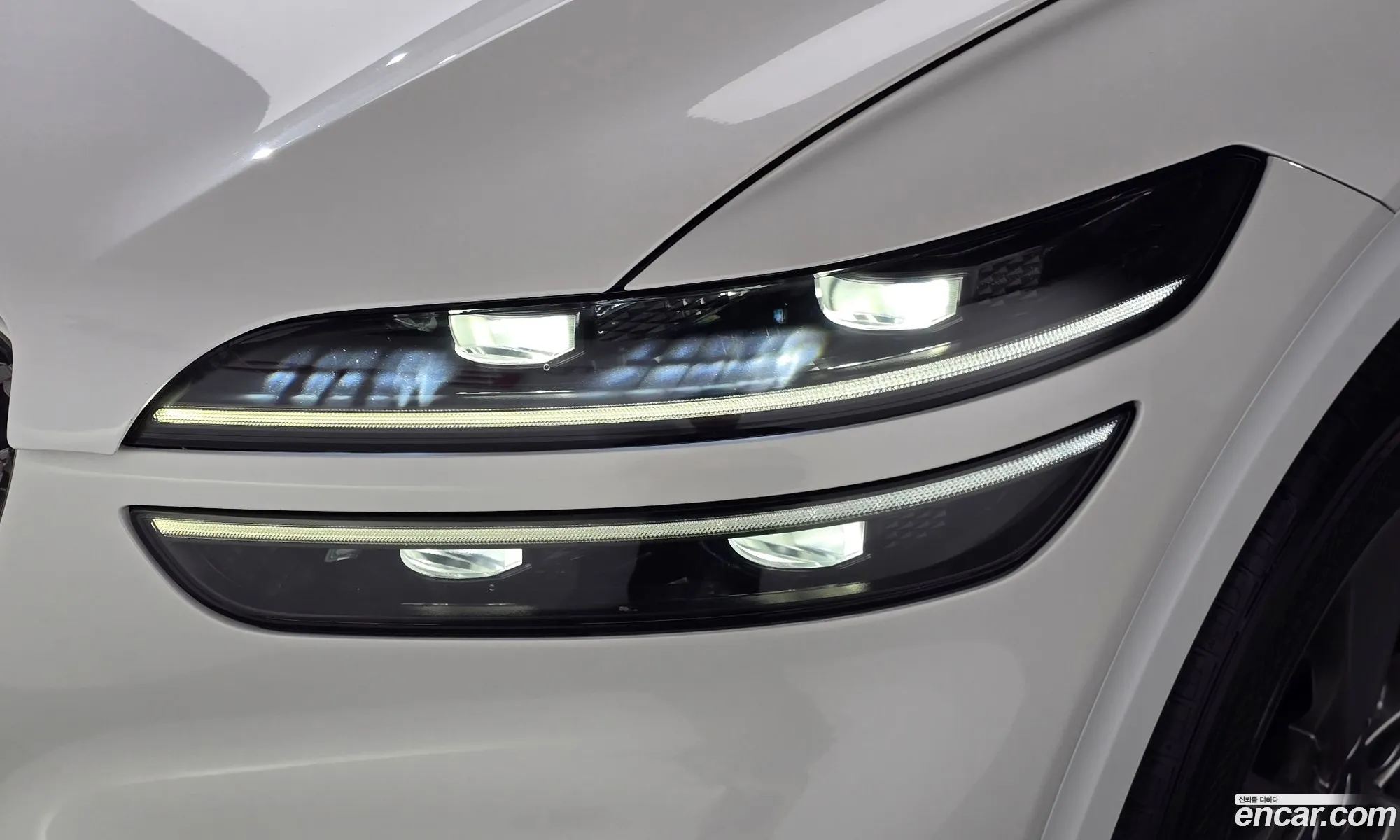 Genesis GV70 2021 — 2