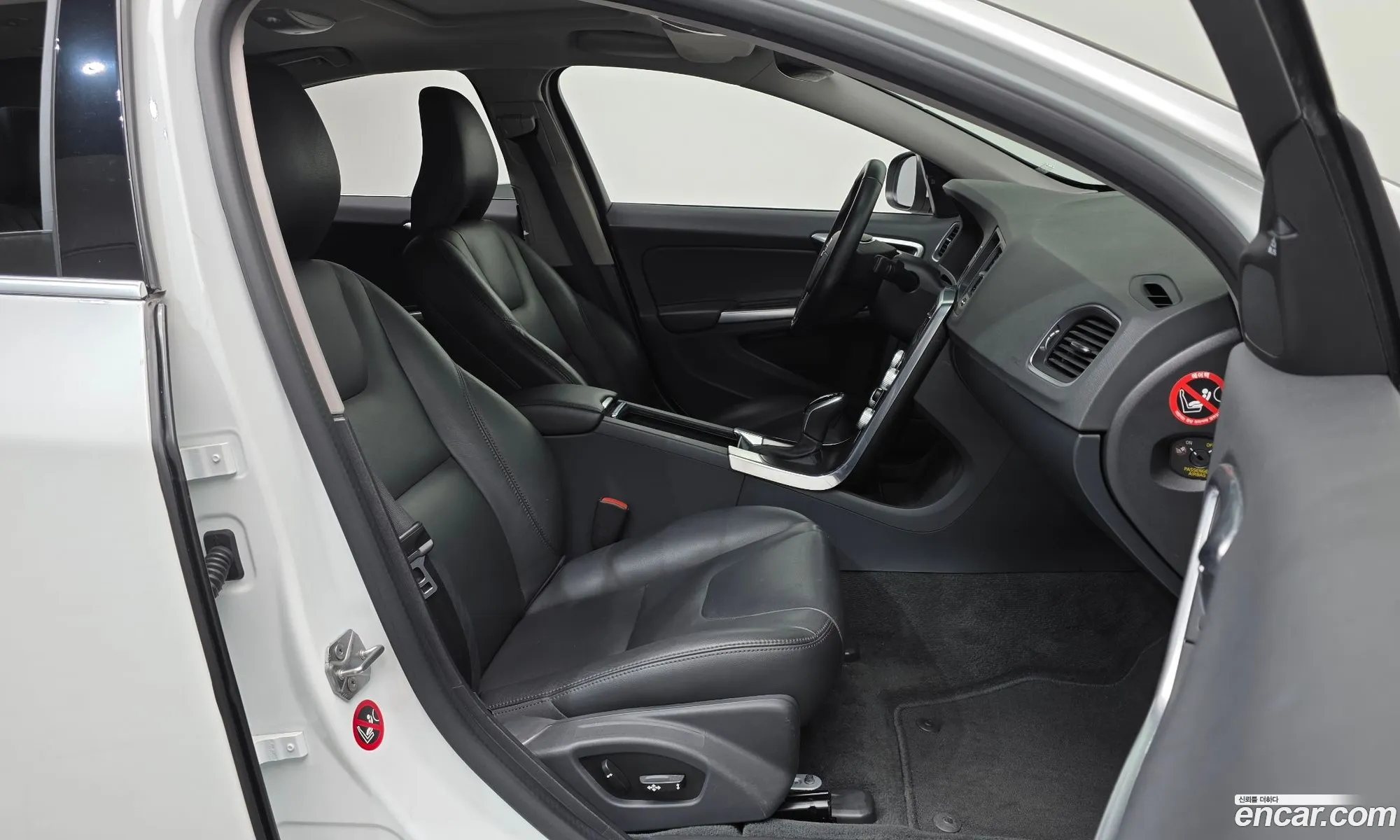 Volvo S60 2015 YV1FS79B0G2397384 — 5