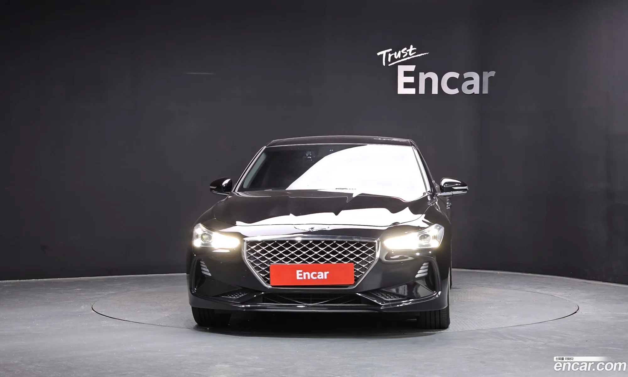 Genesis G70 2019 KMTG341ADKU036162 — 10