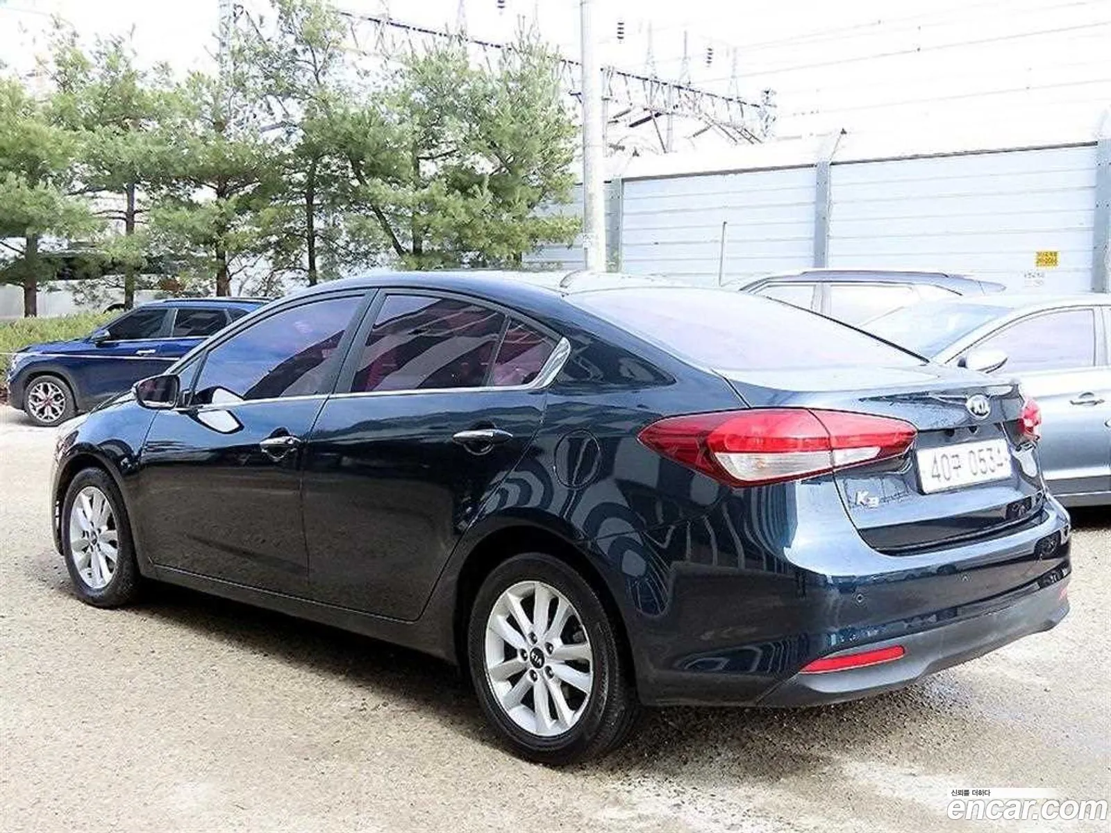 Kia K3 2016 — 16