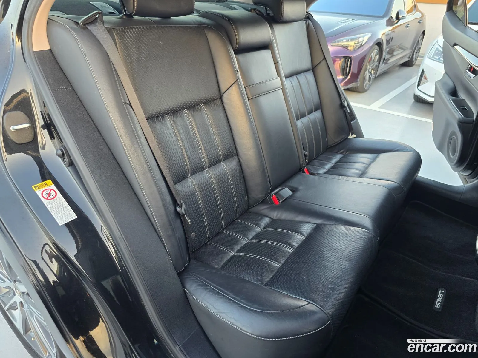 Lexus ES300h 2018 — 10