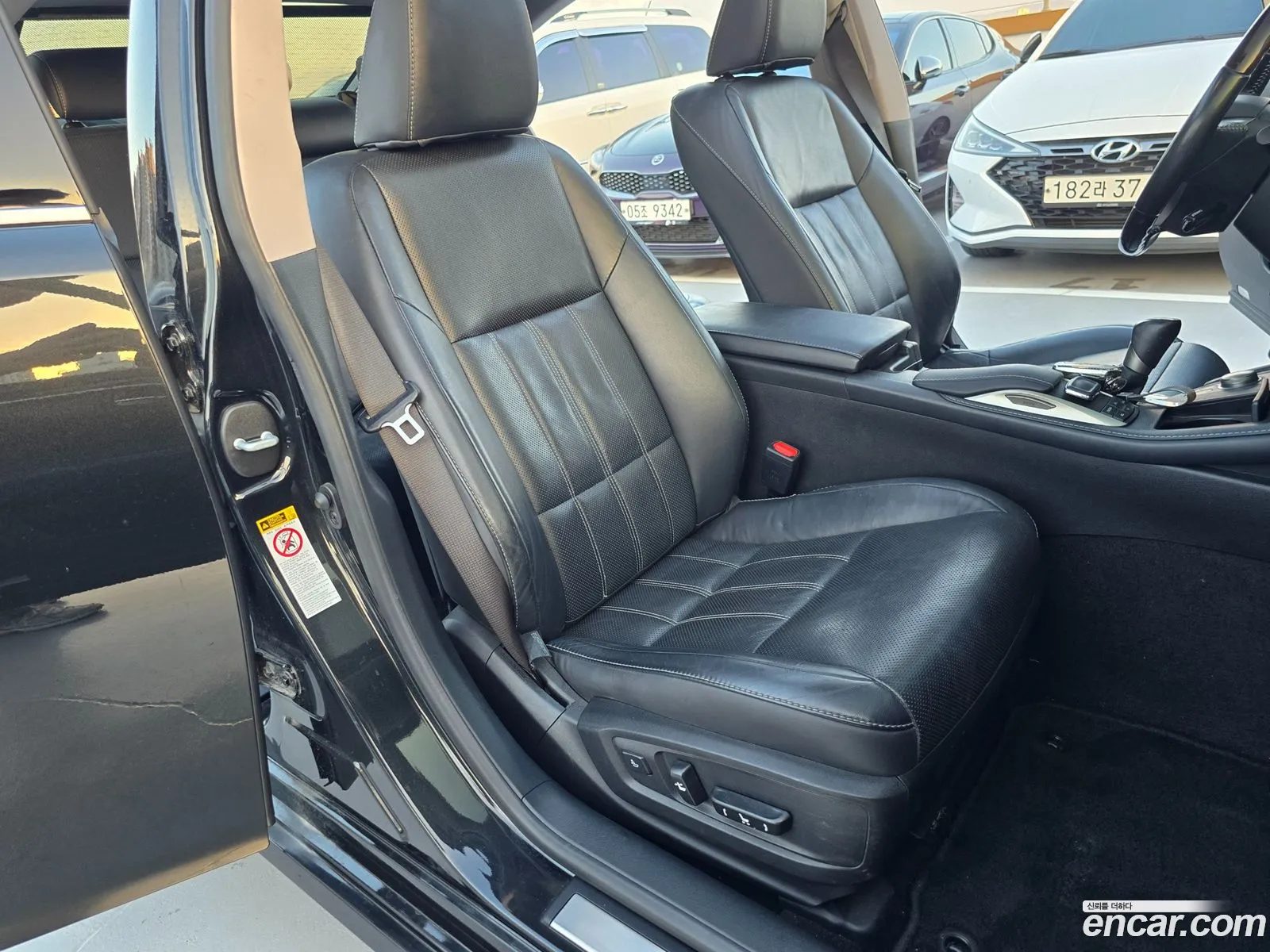 Lexus ES300h 2018 — 20