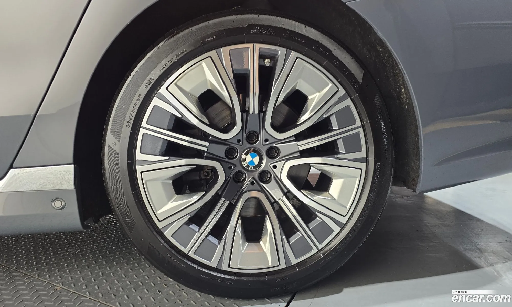 BMW 7 Series 2023 — 3