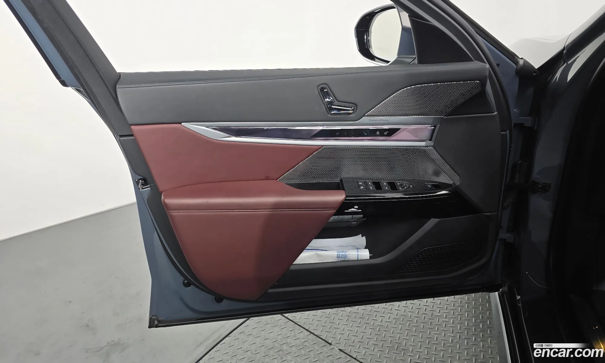 BMW 7 Series 2023 — 26
