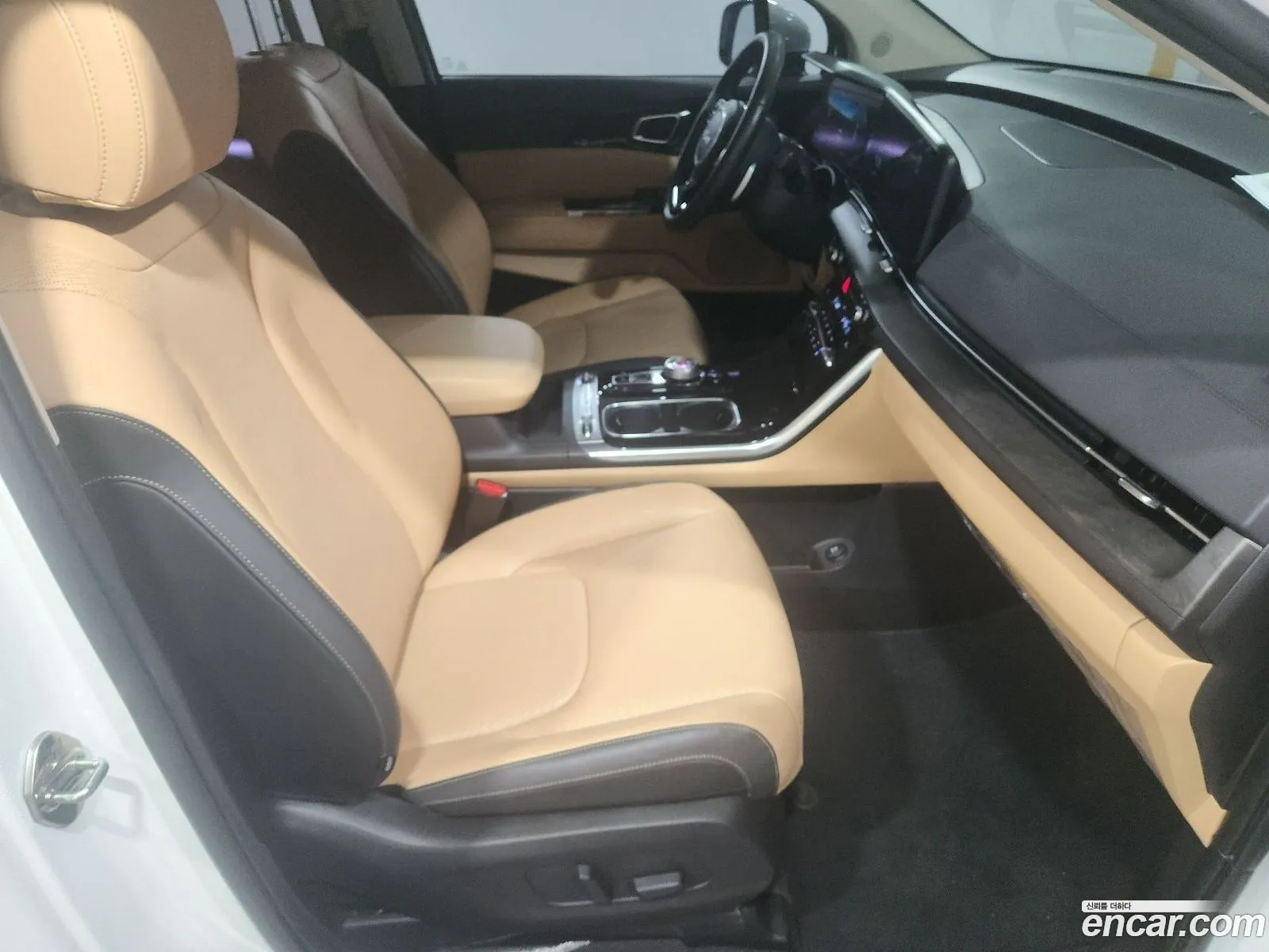 Kia Carnival 2023 — 11