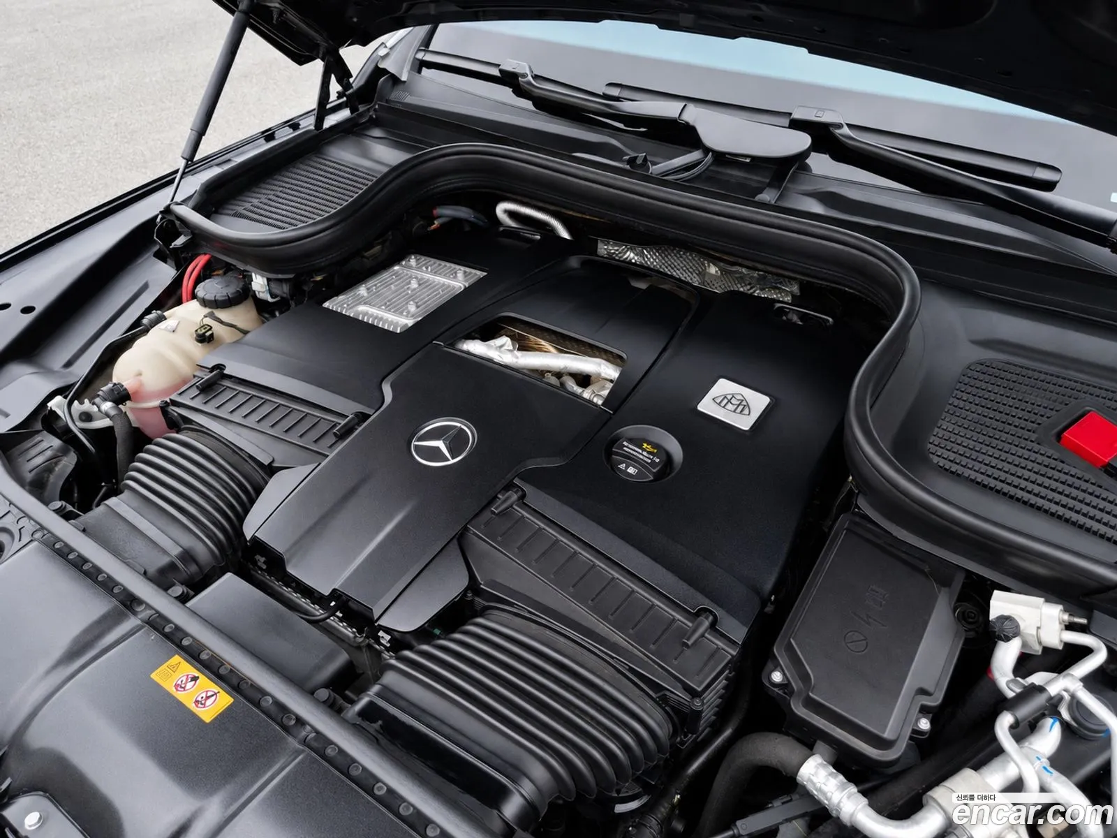 Mercedes-Benz GLS-Class X167 2022 — 12
