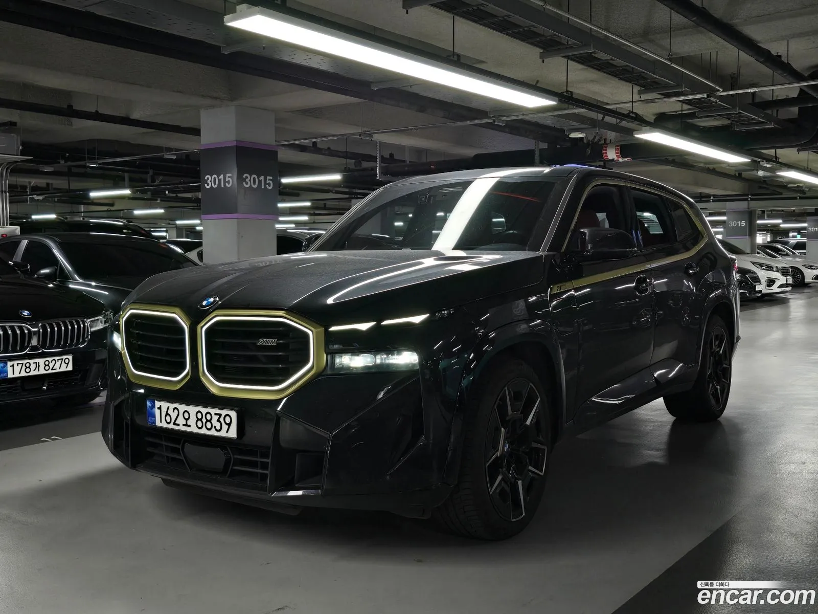 BMW XM 2023 — 9