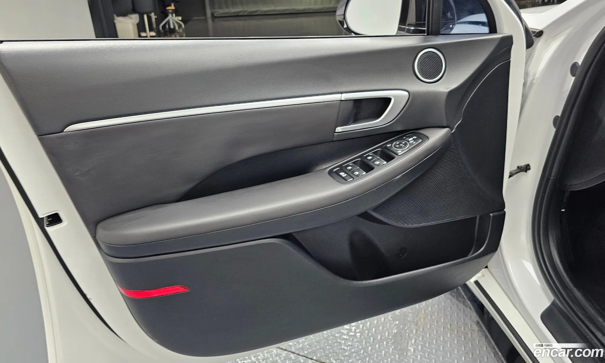 Hyundai Sonata 2023 — 23