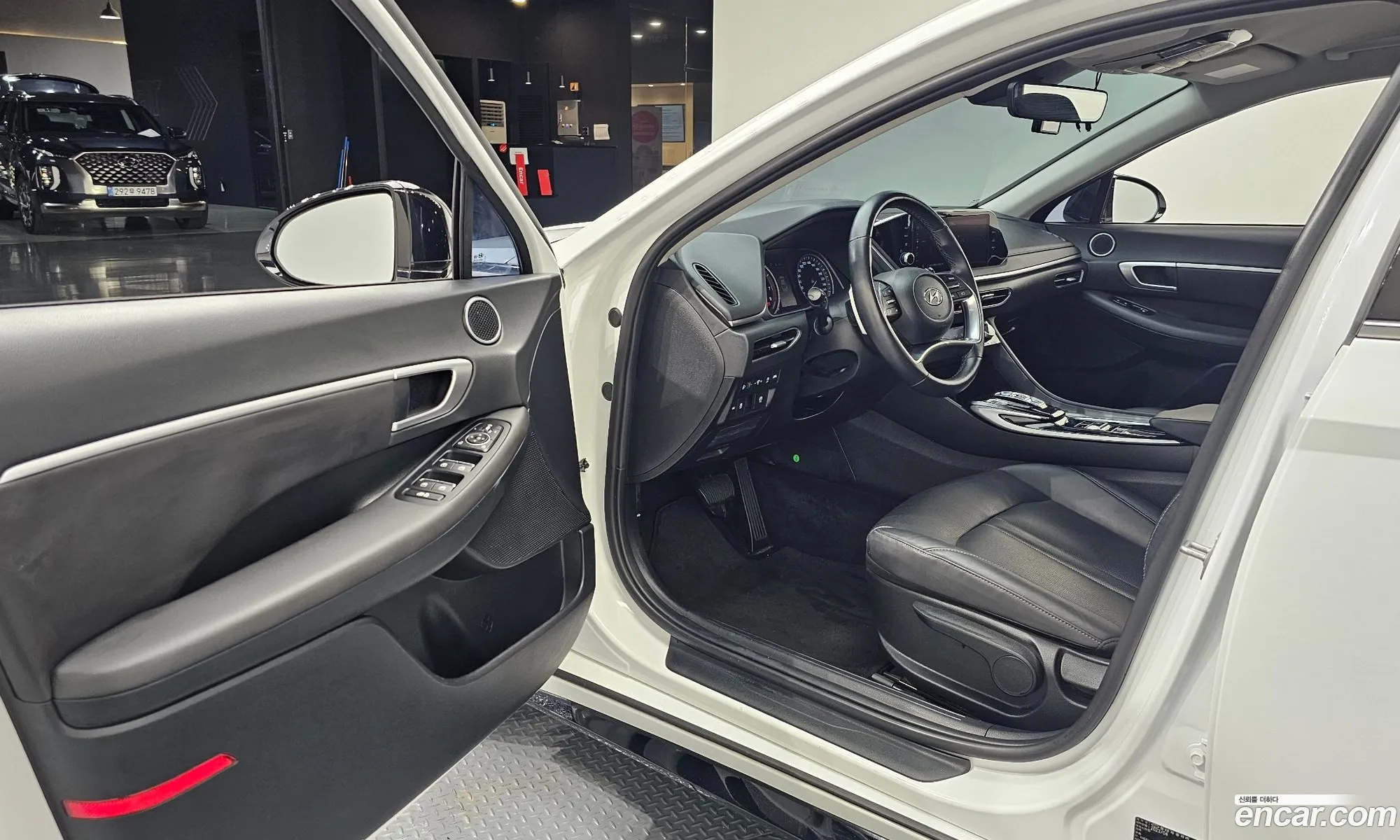 Hyundai Sonata 2023 — 10