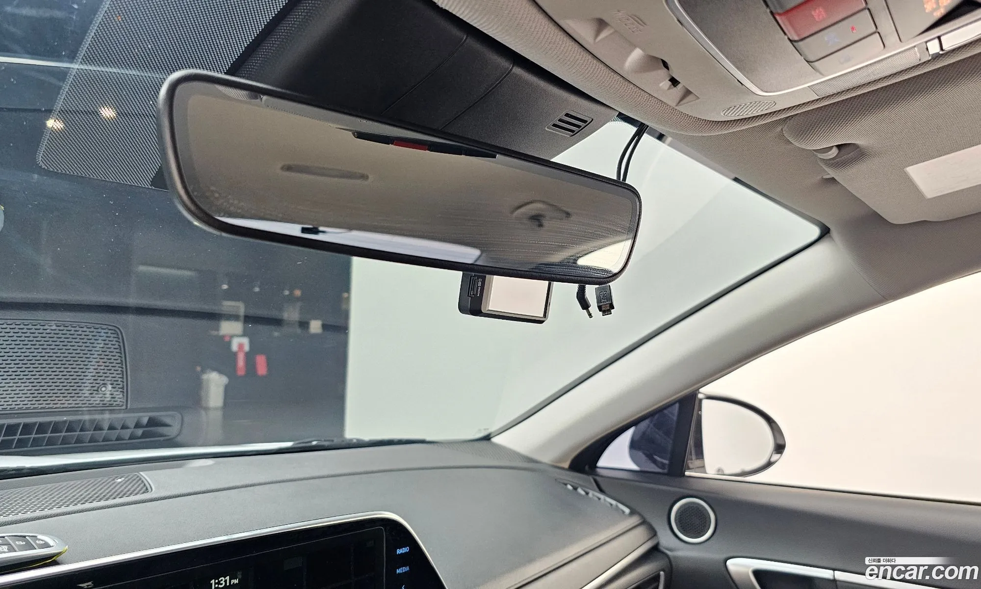 Hyundai Sonata 2023 — 30