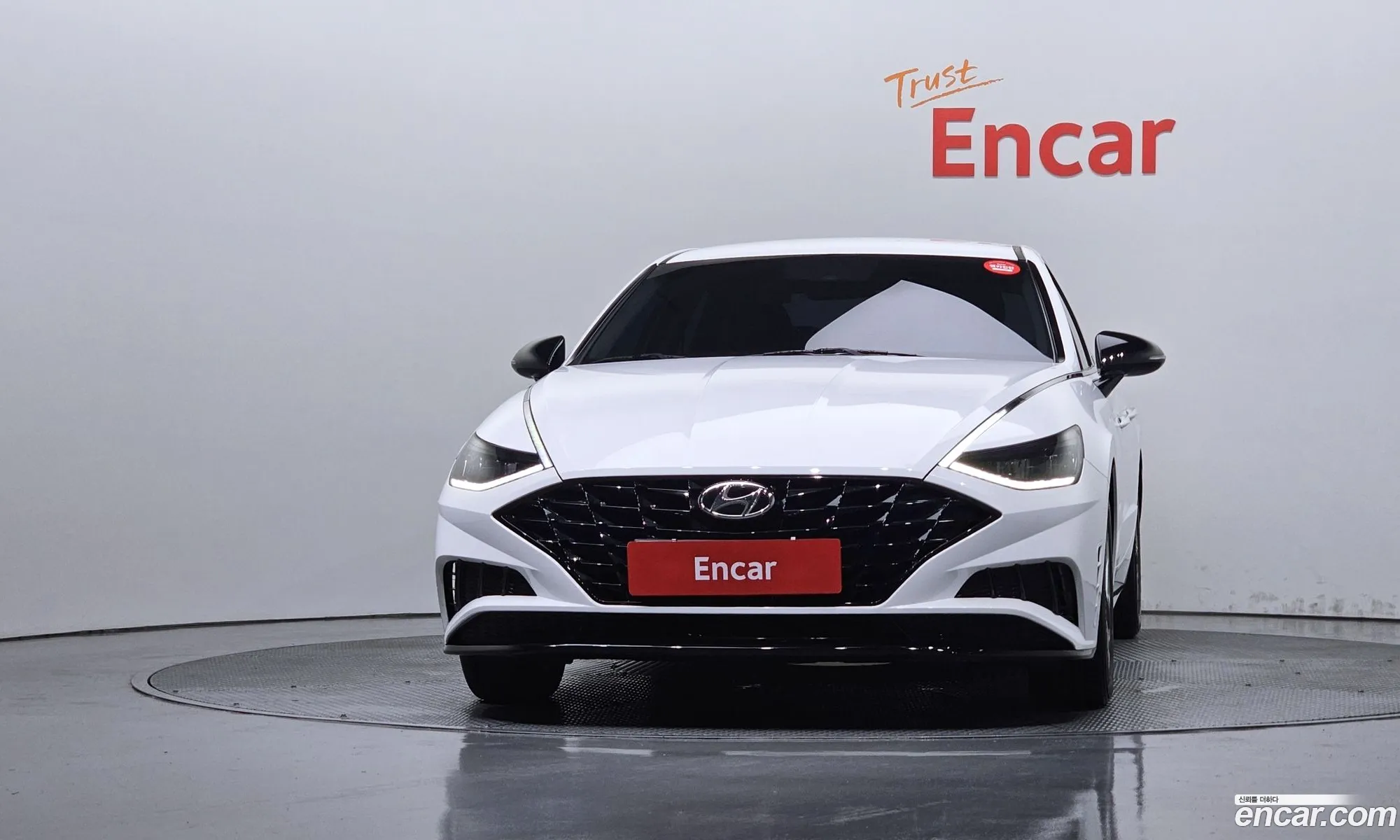 Hyundai Sonata 2023 — 16
