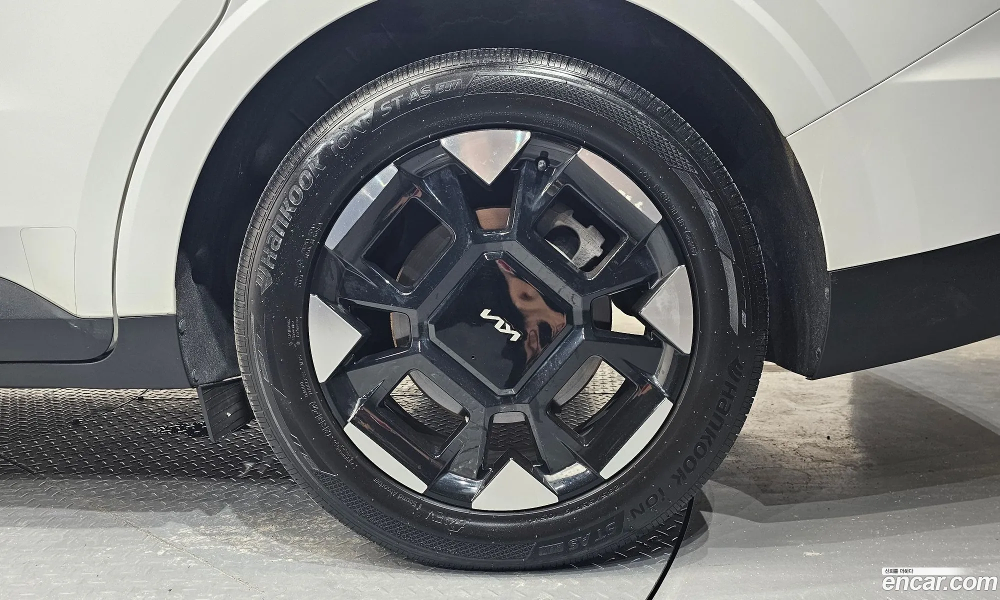 Kia Carnival 2024 KNANB81BBRS418050 — 31