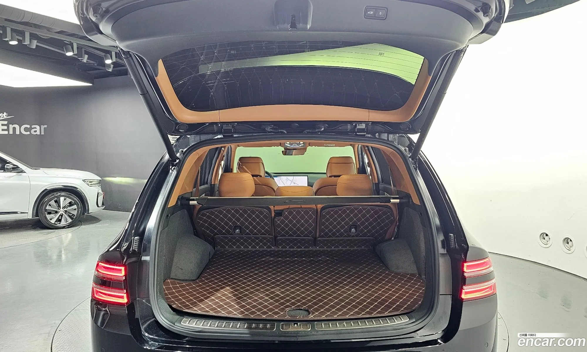 Genesis GV80 2024 KMTHA81BBRU209718 — 48