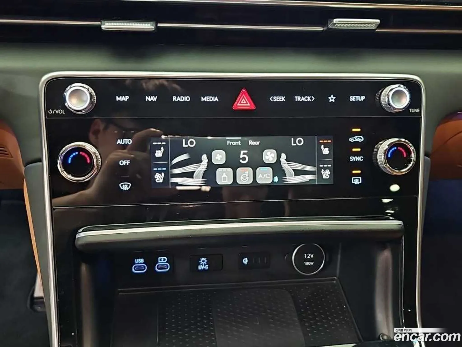 Genesis GV80 2024 KMTHA81BBRU209718 — 5