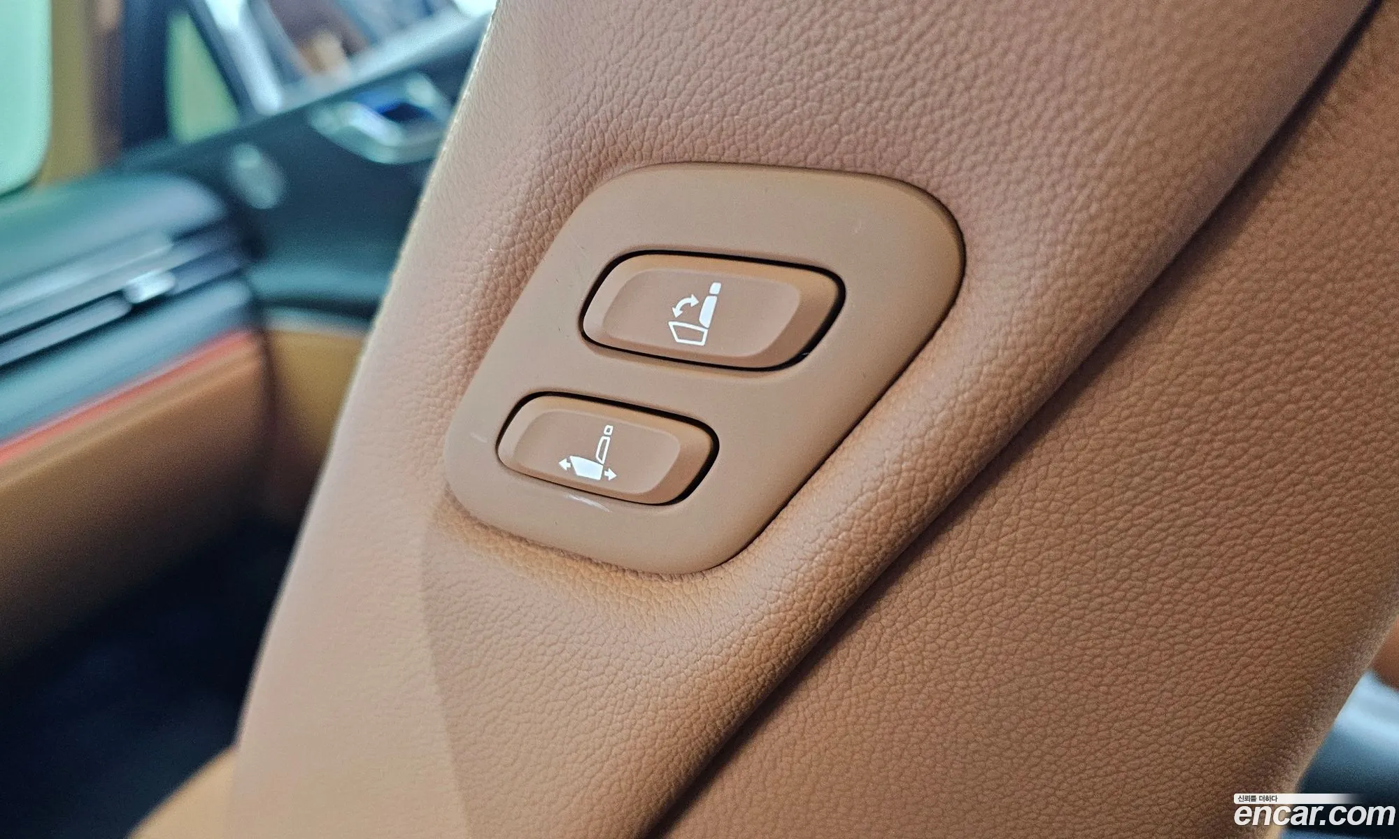 Genesis GV80 2024 KMTHA81BBRU209718 — 3