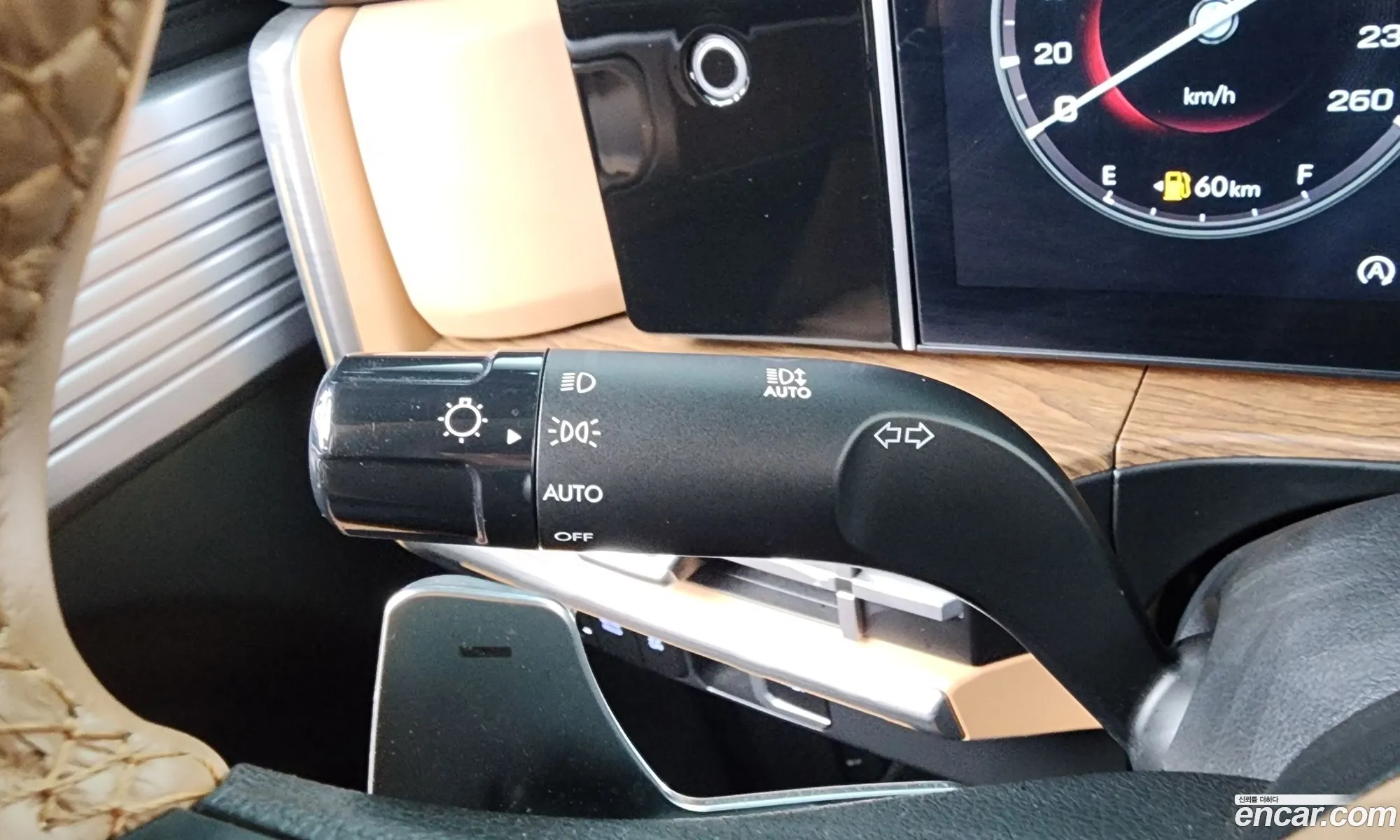 Hyundai Santa Fe 2023 — 22