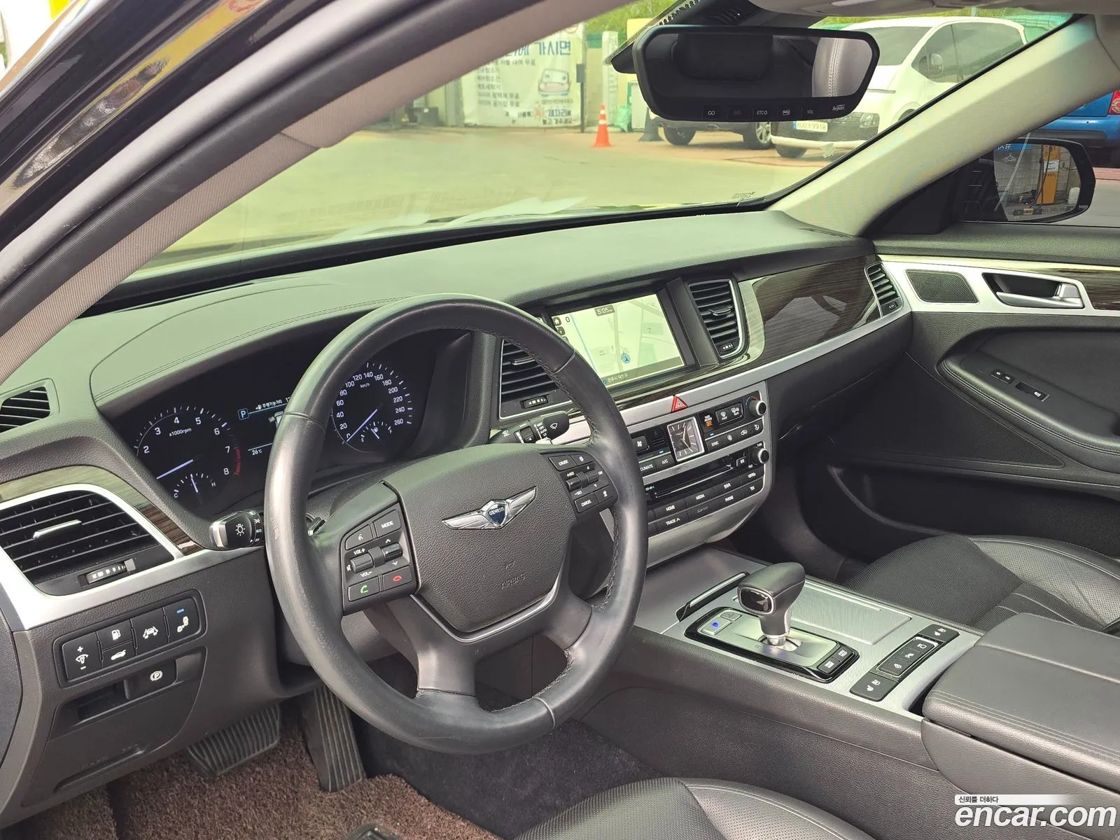 Genesis G80 2018 — 18