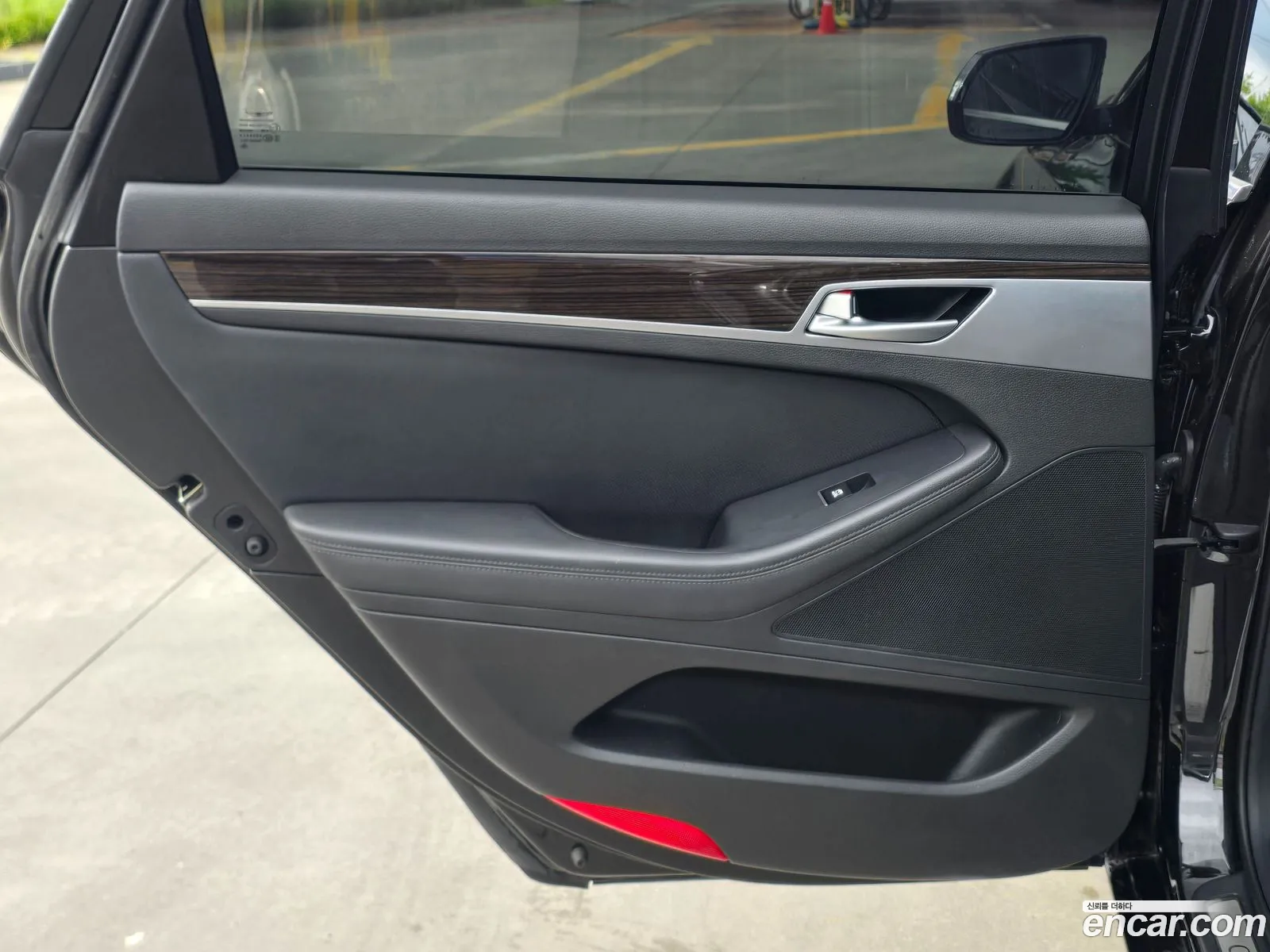 Genesis G80 2018 — 2