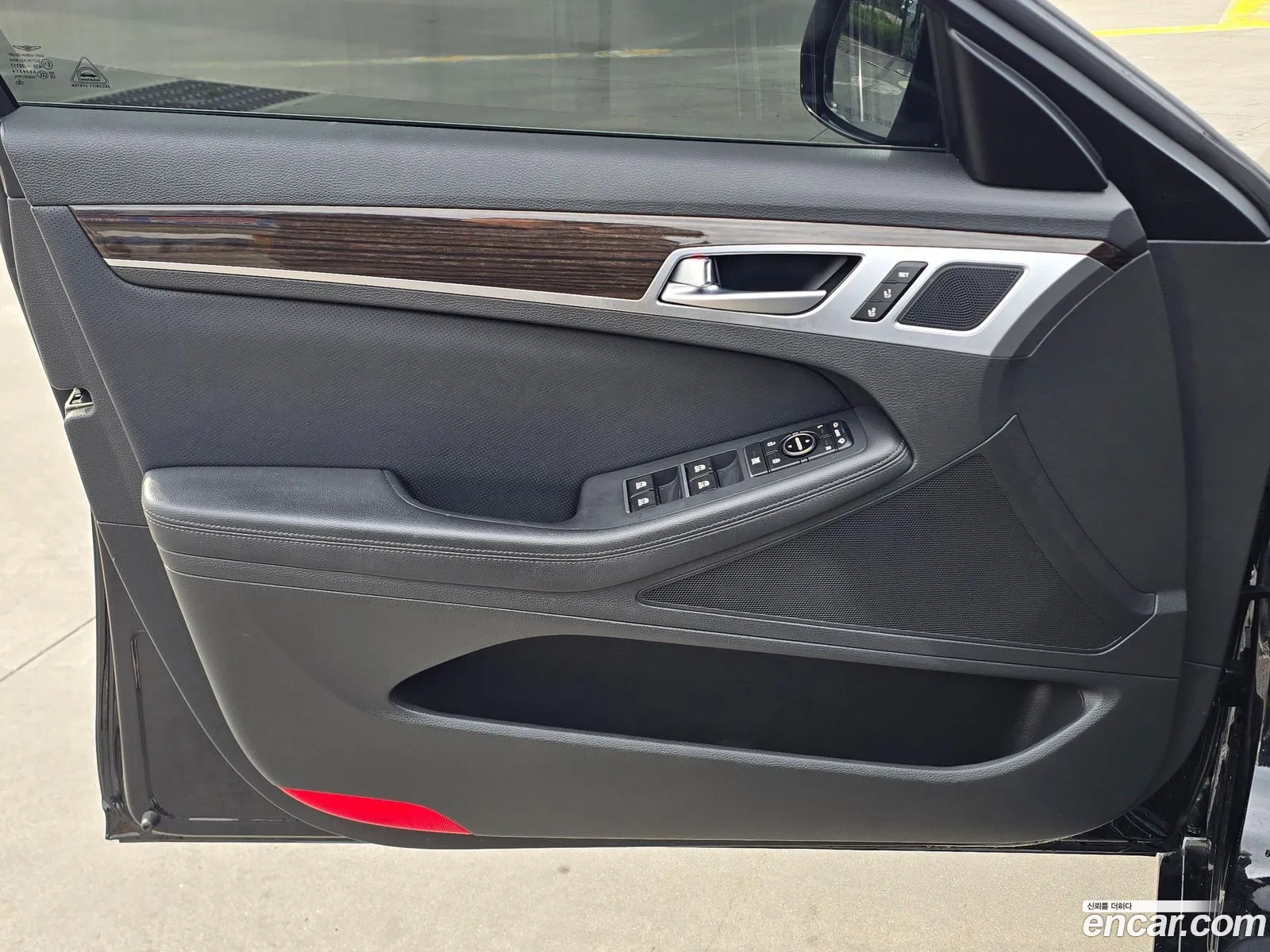 Genesis G80 2018 — 12