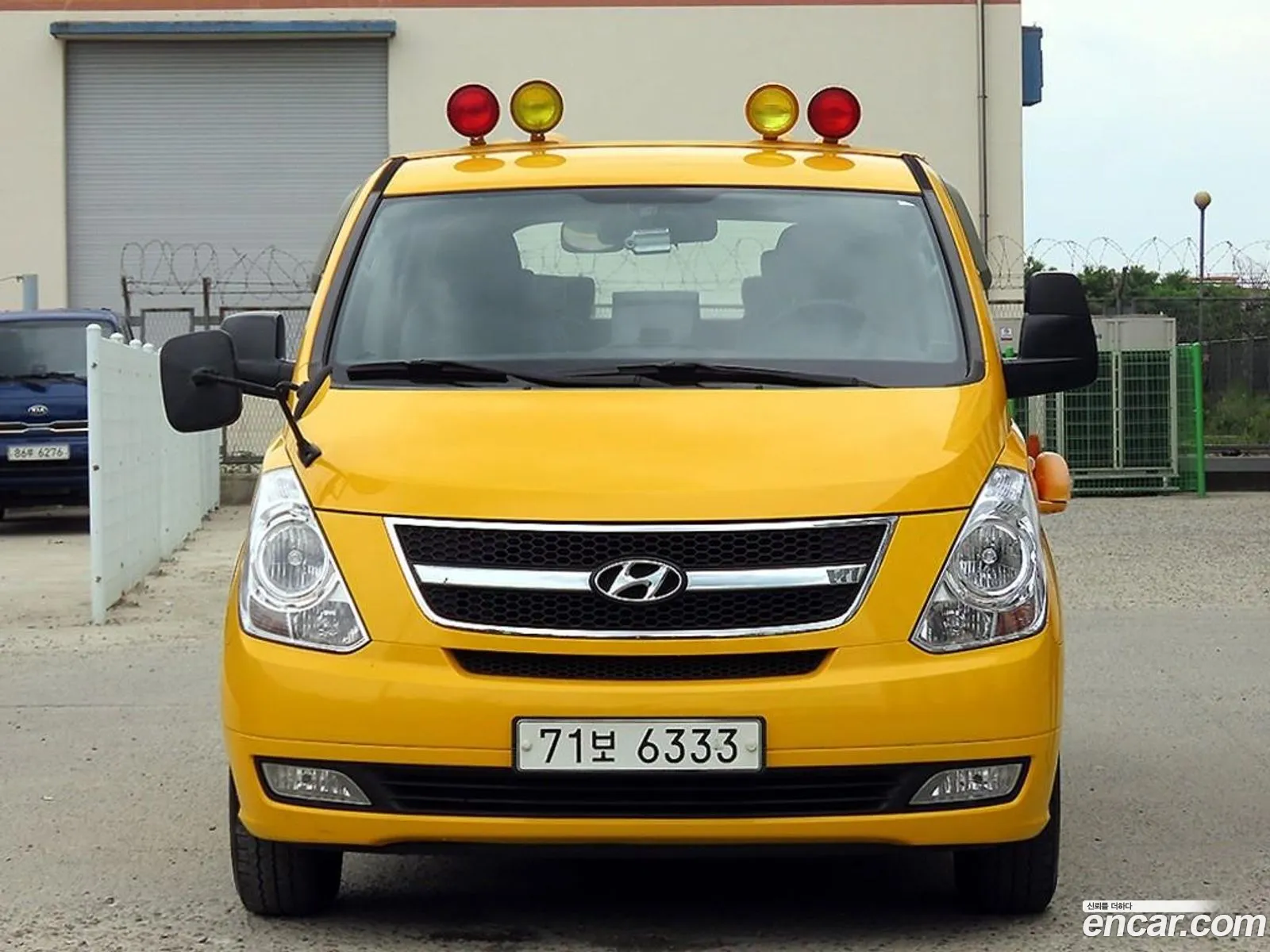 Hyundai Grand Starex 2015 — 18