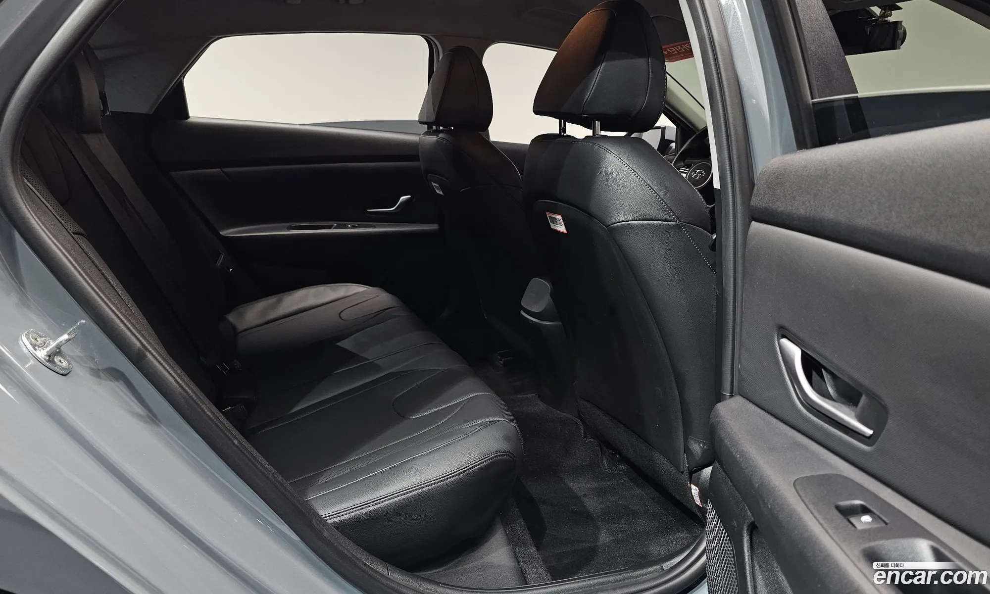 Hyundai Elantra 2021 — 14