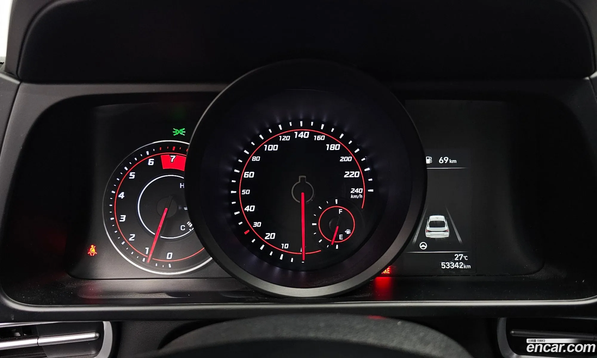 Hyundai Elantra 2021 — 11